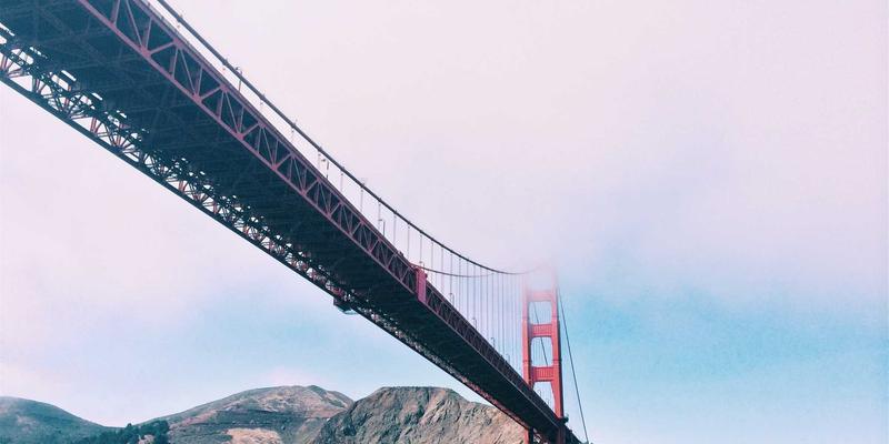 从PLC到云端：数字主线技术如何打通工业自动化全生命周期数据孤岛