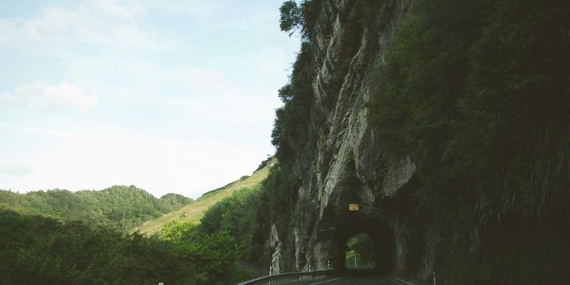 软PLC技术崛起：工业自动化的革命性进化，还是传统PLC的黄金搭档？